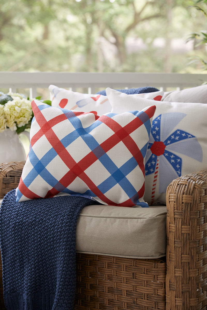 Fa la la la Bell Garland Lumbar Pillow – Sewing Down South